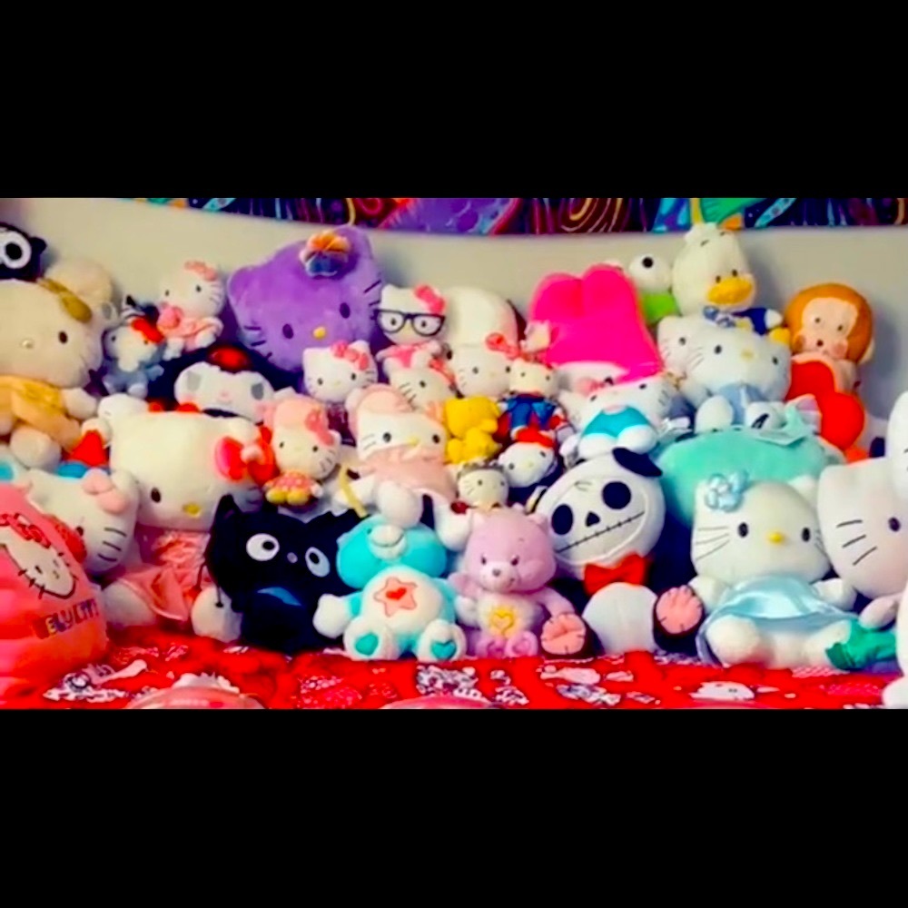 ❤️‍🔥Hello kitty mystery box😍